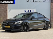 Mercedes-Benz CLA-Klasse - 180 AMG Pano Carplay Camera Stoelverwarming