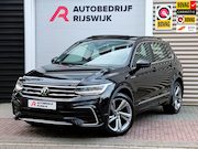 Volkswagen Tiguan - 1.5 TSI R-Line Pano/Camera/Sfeer