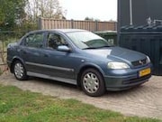 Opel Astra - 1.6-16V Club