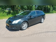 Toyota Avensis - 1.8 VVTi Automaat / Clima