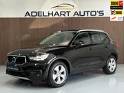 Volvo XC40 - 1.5 T3 Momentum 163 PK / Panorama dak / Navigatie full map /