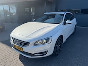 Volvo V60 - 2.4 D5 Twin Engine Special XENON LEDER DAK TREKHAAK SUPER ON