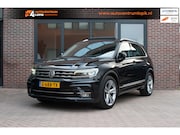 Volkswagen Tiguan - 1.5 TSI ACT Highline Business R|360 camera|Memory|Trekhaak