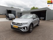 Volkswagen T-Roc - 1.5 TSI R-Line AUTOMAAT TREKHAAK CAMERA 2025