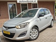 Hyundai i20 - 1.2i Business Ed. AIRCO / NAP / FACELIFT