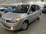 Renault Grand Scénic - 2.0-16V Business Line / AUTOMAAT / NAVI-MULTIEMEDIA / PANORA
