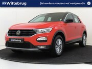 Volkswagen T-Roc - 1.5 TSI Style Business | Stoelverwarming | Camera | Navigati