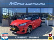Toyota Yaris - 1.5 Hybrid Executive Panoramadak , Stoelverwarming , JBL , p