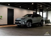 Toyota Yaris Cross - Hybrid AWD-i Premiere Edition | JBL | Trekhaak | Head Up |