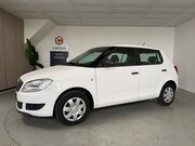 Skoda Fabia - 1.2-12V Ambition Airco, Navigatie/Carplay