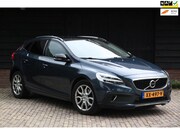 Volvo V40 Cross Country - 1.5 T3 Polar+ Luxury Panorama/Camera/Leer/Parkeersensor v, a