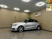 Audi A1 - Sportback 1.2 TFSI Admired * Navigatie / Cruise control / 17