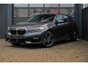 BMW 1-serie - 118i Executive Edition Apple Carplay, M sport wielen