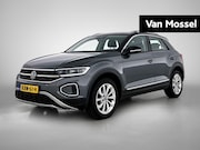 Volkswagen T-Roc - 1.5 TSI Style | 150 PK | Automaat | Keyless | Digital Cockpi