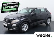 Volkswagen T-Roc - 1.5 TSI Style | 150 PK | Automaat | Climate control | Achter