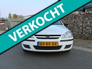 Opel Corsa - 1.2-16V Rhythm