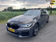 BMW 5-serie - Touring 520e M Sport | Panorama |Laser | Trekhaak