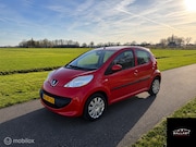 Peugeot 107 - 1.0-12V XS
