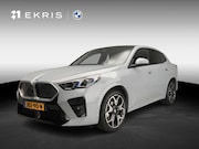 BMW iX2 - eDrive20 | M-Sportpakket | LED | HUD | Active cruise | Panor