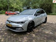 Volkswagen Golf - 1.5 eTSI R-Line Business Automaat/Apk/Climate/Cruise/Navi/Ca