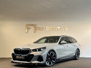 BMW 5-serie - Touring 520i M Pano|H/K|BlindSpot|Maxton|Trekhaak|Sfeer|Came