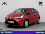 Toyota Aygo - 1.0 VVT-i x-play | Apple Carplay / Android Auto | Camera | A