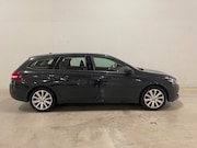Peugeot 308 - 1.2 PureTech Blue Lease Leer Navi Cruise Clima Trekhaak PDC