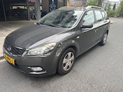 Kia Ceed - 1.4 CVVT Comfort Pack / Airco / Elek ramen