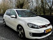 Volkswagen Golf - 2.0 GTI+Schuifdak+Apple-carplay+stoel-verw+18"lmv+MOTOR REVI