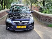 Opel Zafira - 1.8 Temptation zafira-automaat-7-persoons-zwart-apk-2027-all