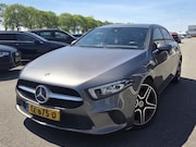 Mercedes-Benz A-klasse - 180D AUT AMG-LINE XENON AMBITION 2018