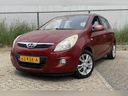 Hyundai i20 - 1.2i DynamicVersion | Airco | Cruise control | LM-velgen | N