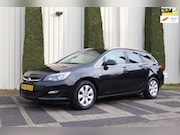 Opel Astra - 1.4 Turbo Blitz Climate Control , navigatie APK 25-02-2027