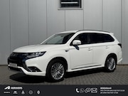 Mitsubishi Outlander - 2.4 PHEV Intense+ / Trekhaak Afneembaar / Trekgewicht 1.500