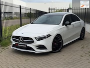 Mercedes-Benz A-klasse - 200 AMG Night Pano Ambient Burmeister Memory Camera Multibea