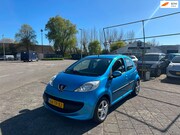Peugeot 107 - 1.0-12V XS Automaat Airco CarPlay