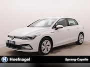 Volkswagen Golf - 1.5 eTSI Style | Adaptive Cruise | Navi | Stoel-/Stuurverwar