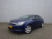 Opel Astra - GTC 1.8 Business Airco / Elektr. ramen / Cruise control / NA