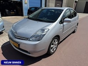 Toyota Prius - 1.5 VVT-i Tech Edition NAP 265.536km Navigatie Koude airco,