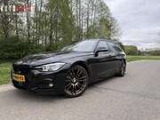 BMW 3-serie - Touring 320i M-Sport ACC/Elektr.stoelen/Trekhaak