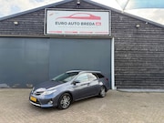 Toyota Auris - Touring Sports 1.8 Hybrid Lease