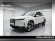 BMW iX - xDrive40 High Executive 77 kWh | 22" | Luchtvering | Trekhaa