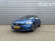 Volvo V40 - T3 152PK Polar+ Sport | HK Audio | Camera | Glazen Dak | Key