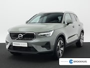 Volvo XC40 - T4 Recharge Core Bright | Trekhaak | Keyless | Stoel- & Stuu