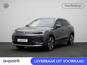 Volkswagen T-Roc - Style First Edition 1.5 eTSI 85 kW / 116 PK SUV 7 | Assistan