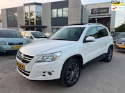 Volkswagen Tiguan - 1.4 TSI Sport&Style 4Motion Pano Clima Trekhaak