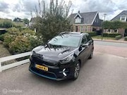 Kia e-Niro - ExecutiveLine 64 kWh SOH 100% SCHUIFDAK LEDER AFNE