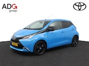 Toyota Aygo - 1.0 VVT-i x-cite | Airco | Parkeercamera | Lichtmetalen velg