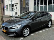 Volvo V40 Cross Country - 1.5 T3 Polar+ Luxury