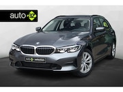 BMW 3-serie - Touring 318i Business Edition Plus / Carplay / PDC